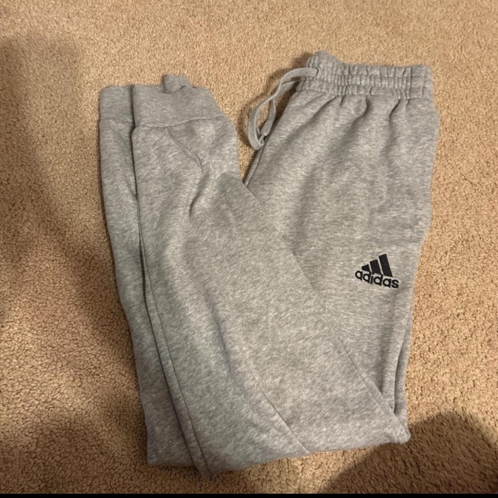 Men’s M adidas sweatpants